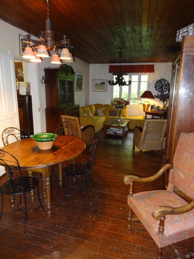 Bed and Breakfast Le Ginestous Le Soulié Exterior foto